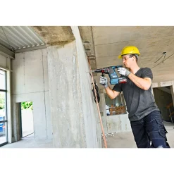 Bosch Professional Akku-Bohrhammer GBH 18V-26 F