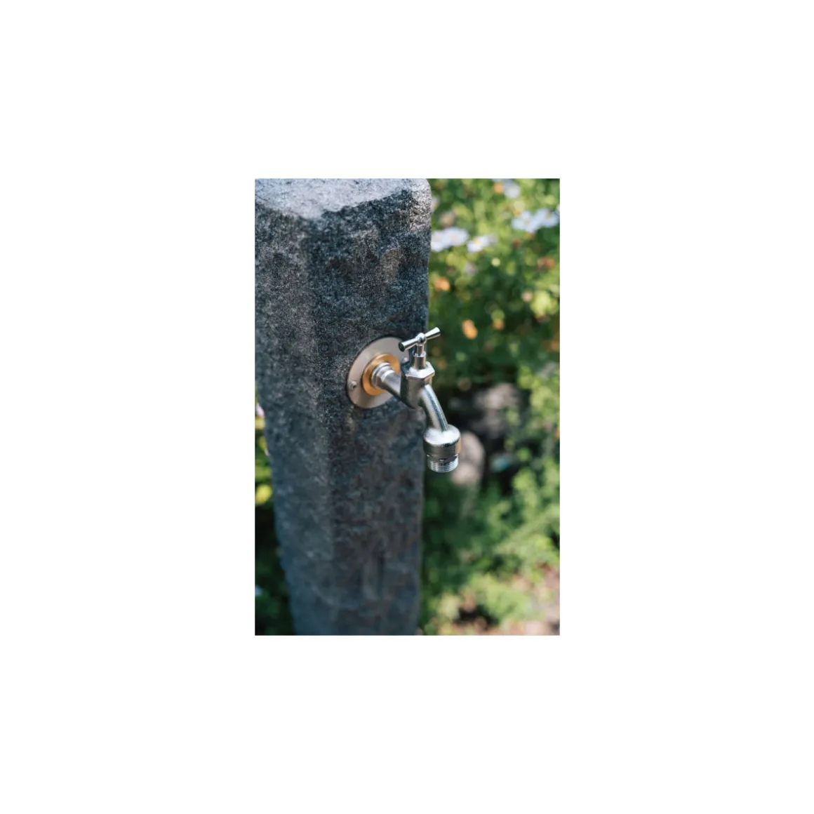 GEKA Wasserhahn mit Verschraubung