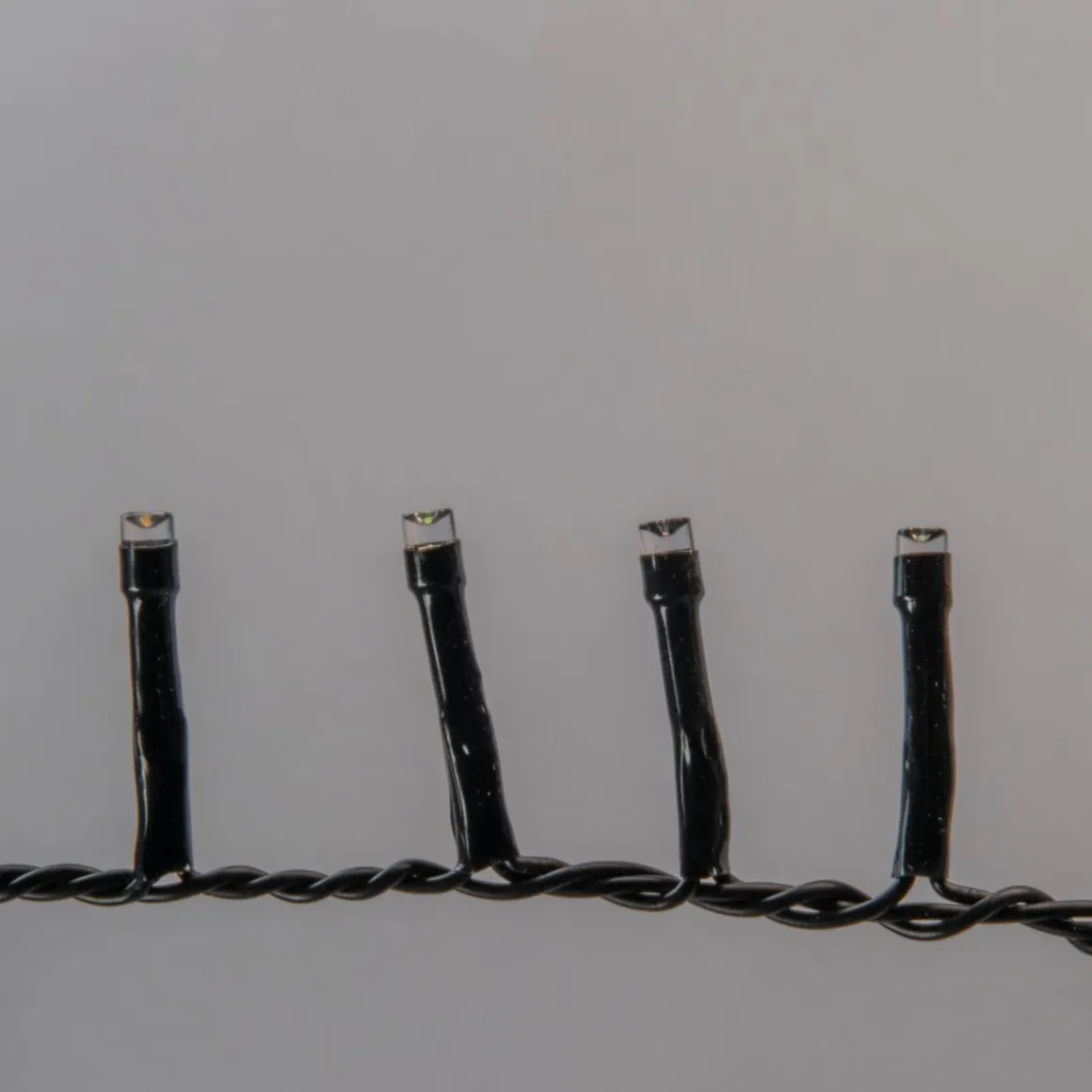 Konstsmide LED Minilichterkette mit 600 bonbonfarben LEDs