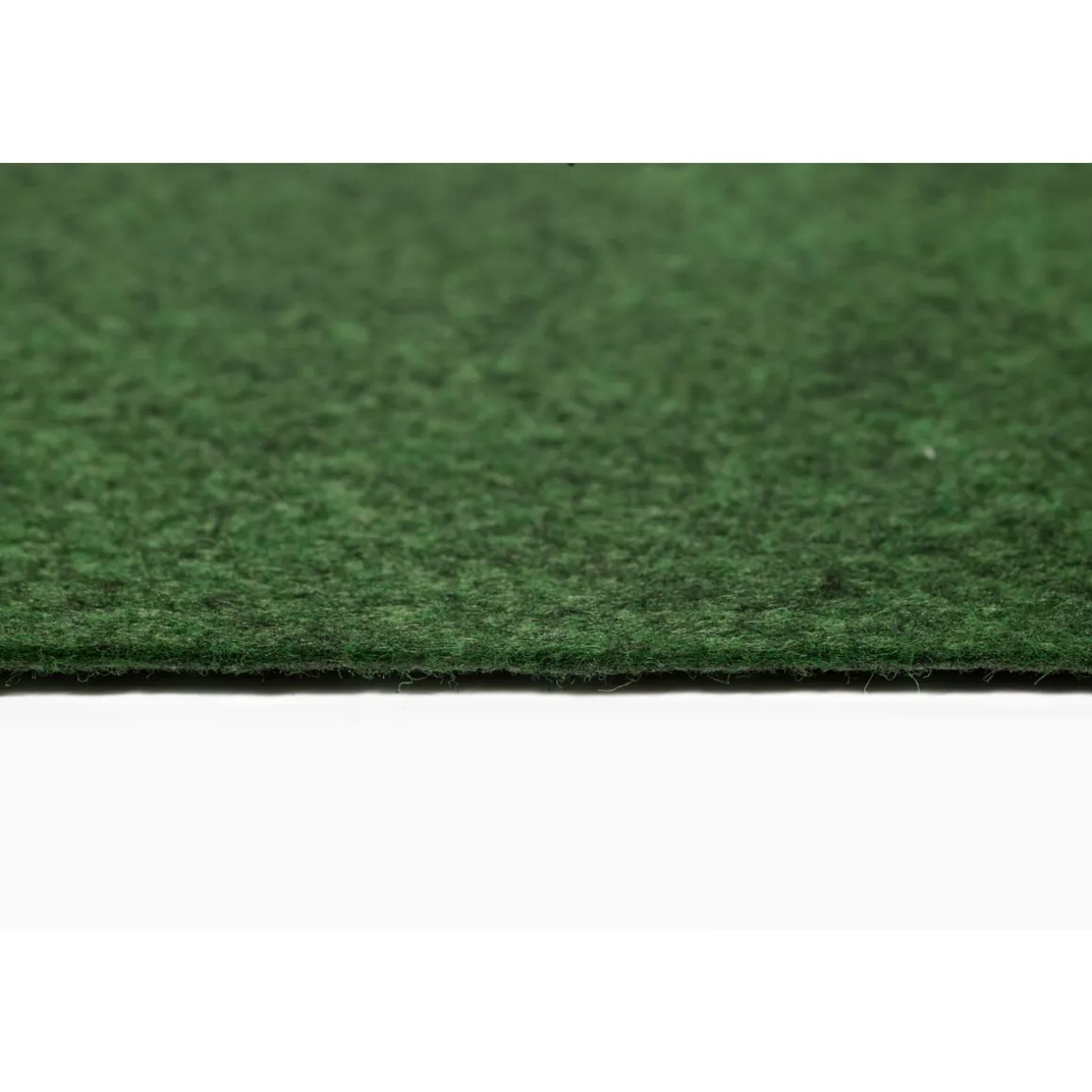 Rasen Deluxe Kunstrasen Basic mit Noppen 133 x 300 cm