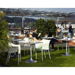Rasen Deluxe Kunstrasen Basic mit Noppen 133 x 300 cm
