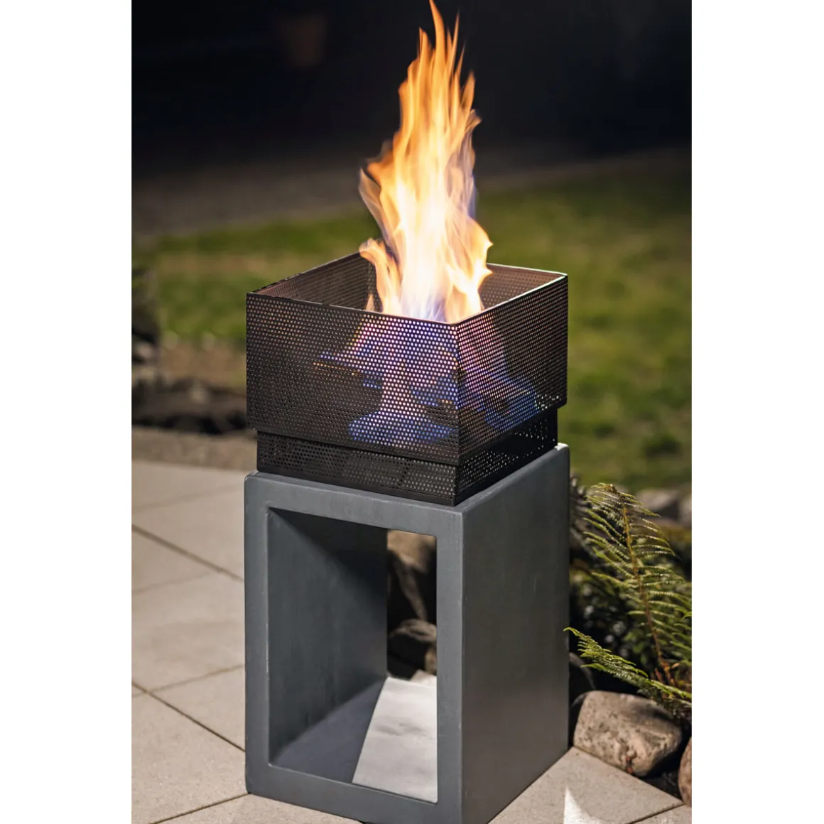 Rothmann Feuerschale Arnheim auf Podest 35 x 35 x 72 cm anthrazit