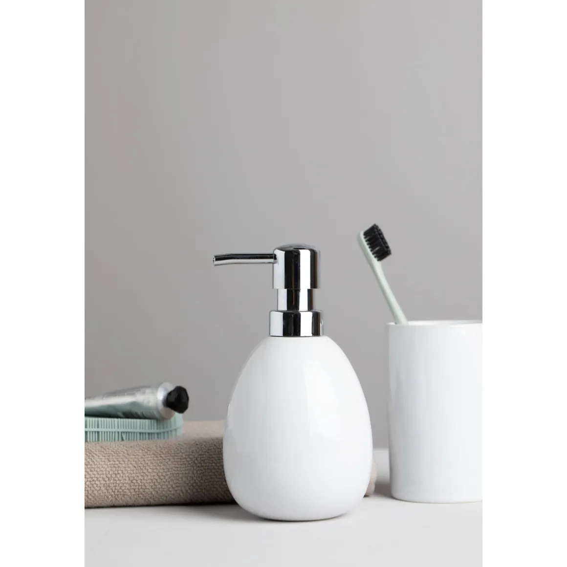 Wenko Seifenspender Polaris weiß 390 ml