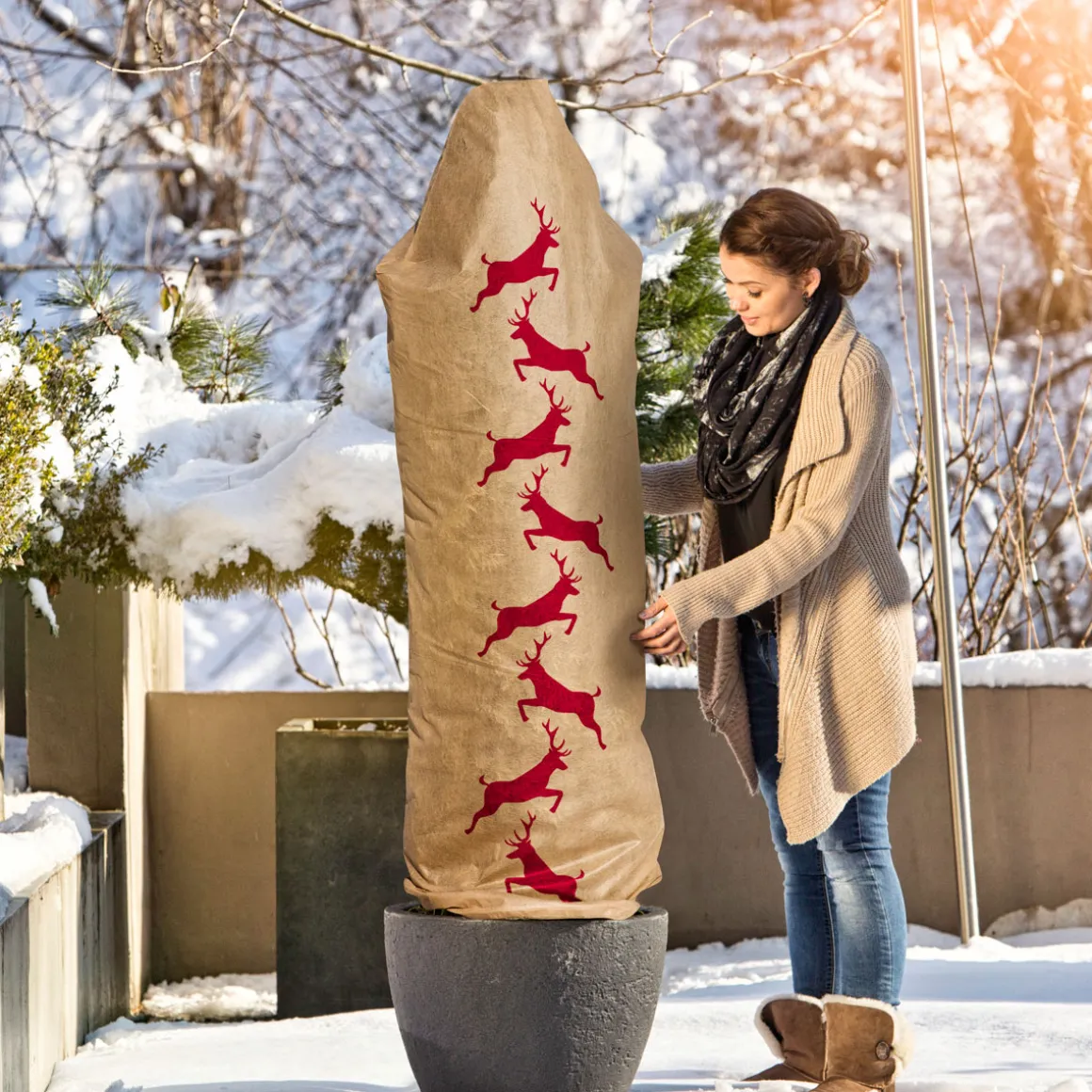 Windhager Deko-Vlieshaube Protect Hirsch L 0,6 m x 1,8 m